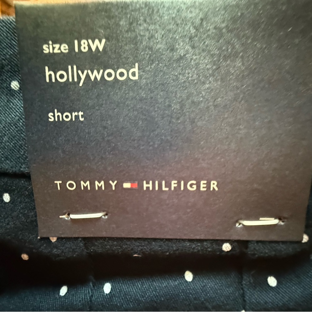Tommy Hilfiger Navy Polka Dot Shorts. Hollywood style. Stretchy. SIZE 18. NWT - Picture 12 of 12